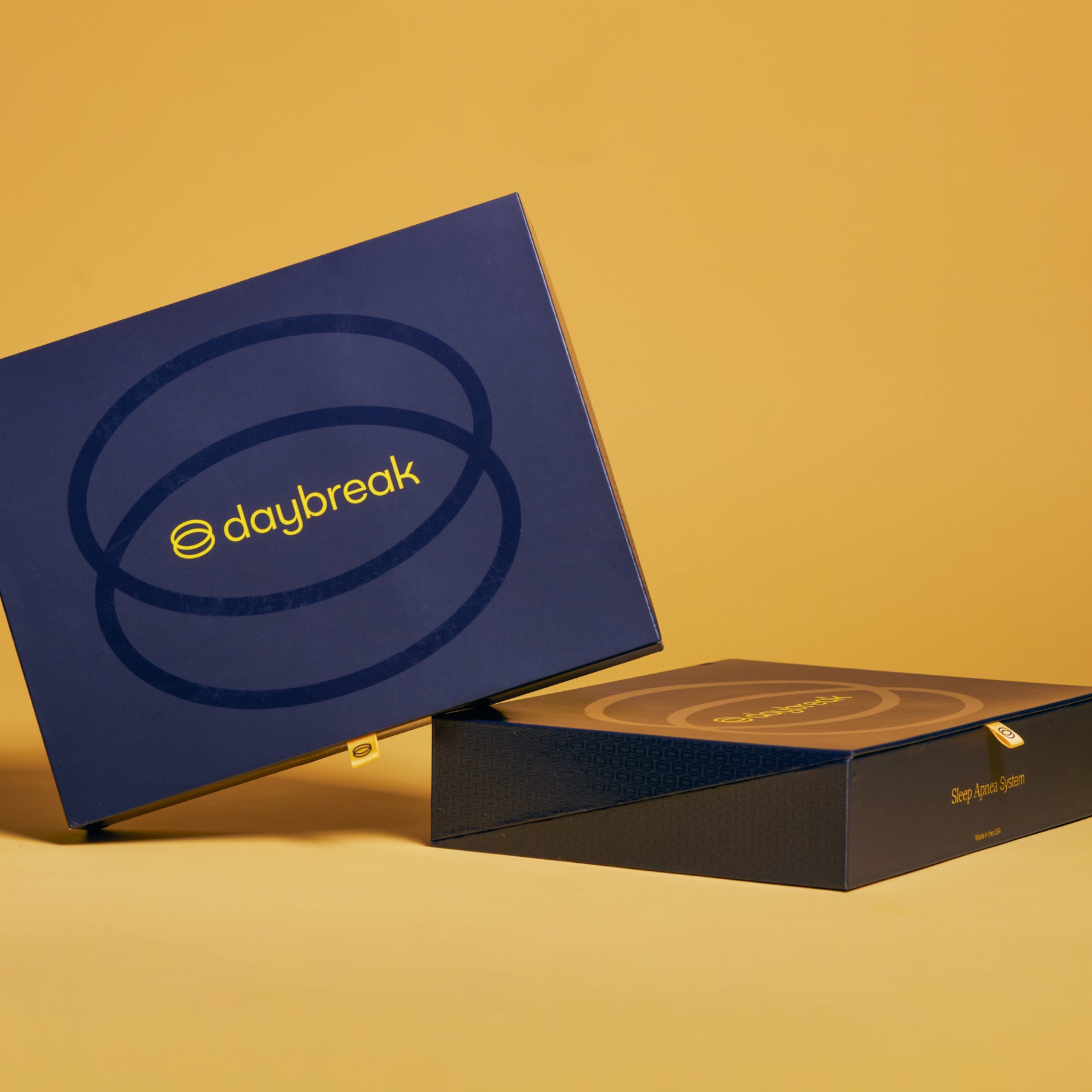 Daybreak Sleep System kit with case and accessories