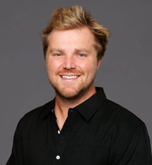 Elijah Valder