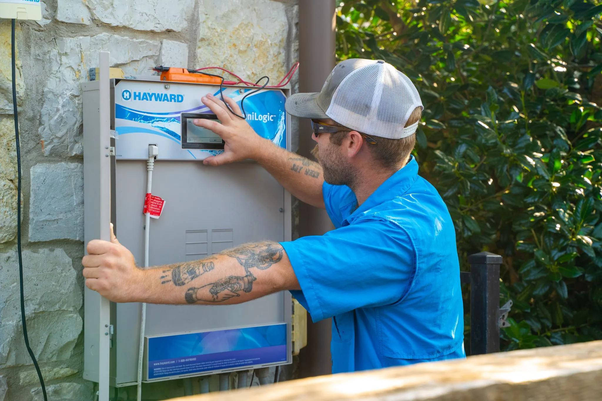 CK Pools pool repair service fixing pool pumps and tiles in Texas