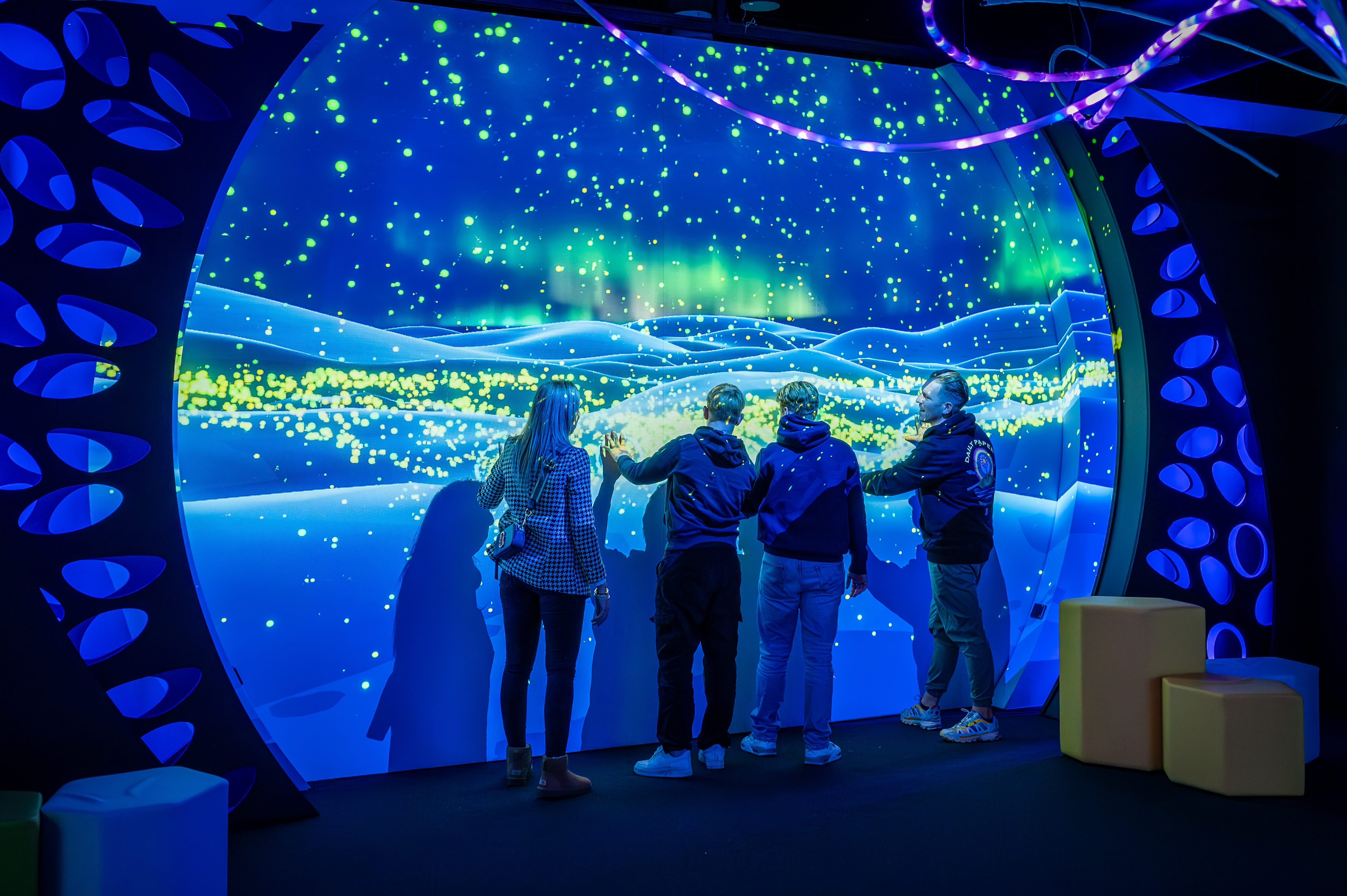 Immersive climate experience warning without leaving visitors hopeless