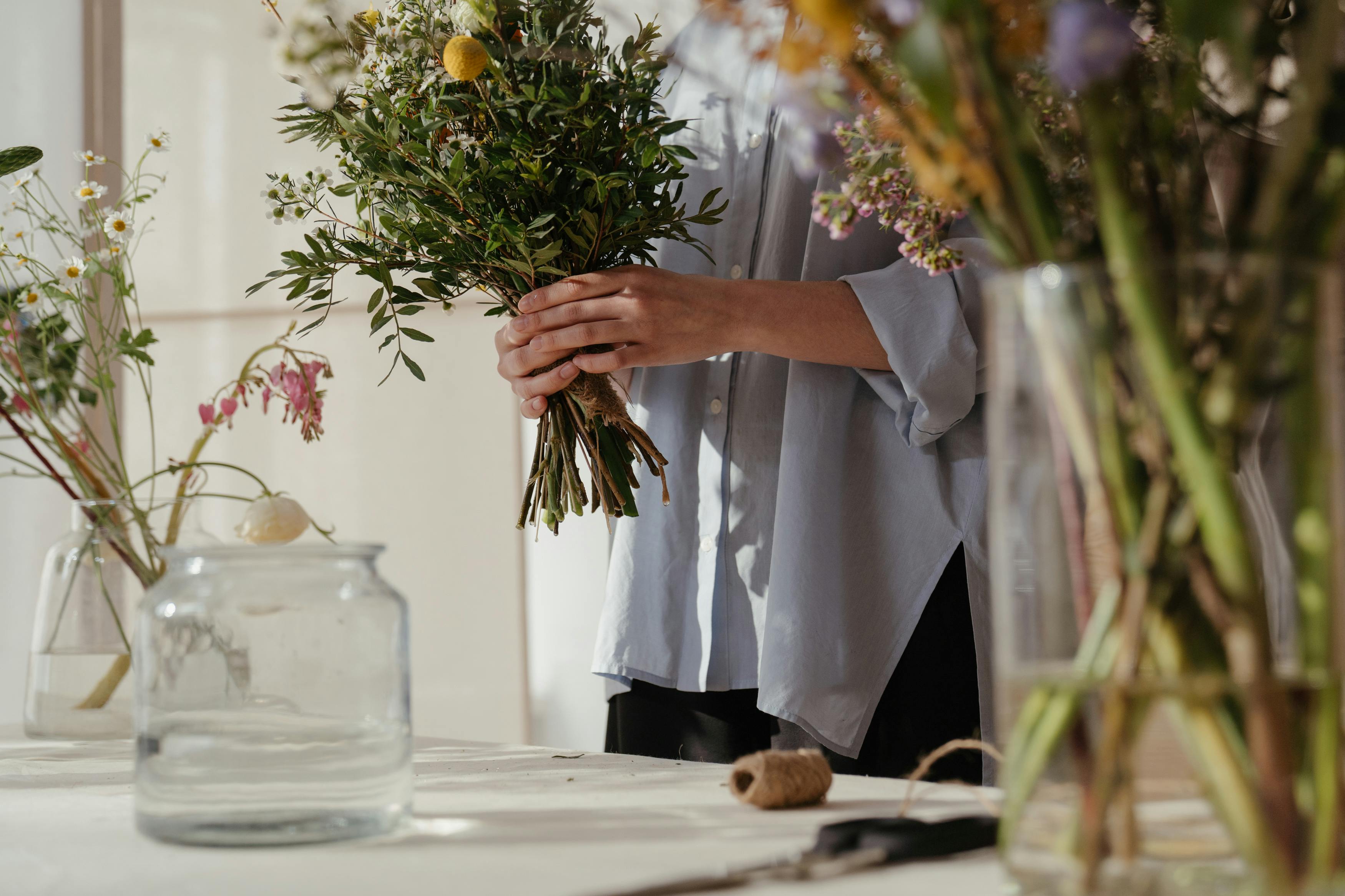 Soutenir les fleuristes dans la formalisation de leurs commandes spécifiques (mariages, événements).
