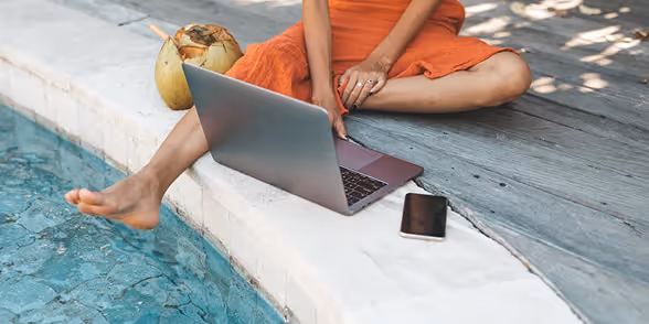 Facturer en remote : guide complet pour freelances travaillant avec des clients étrangers