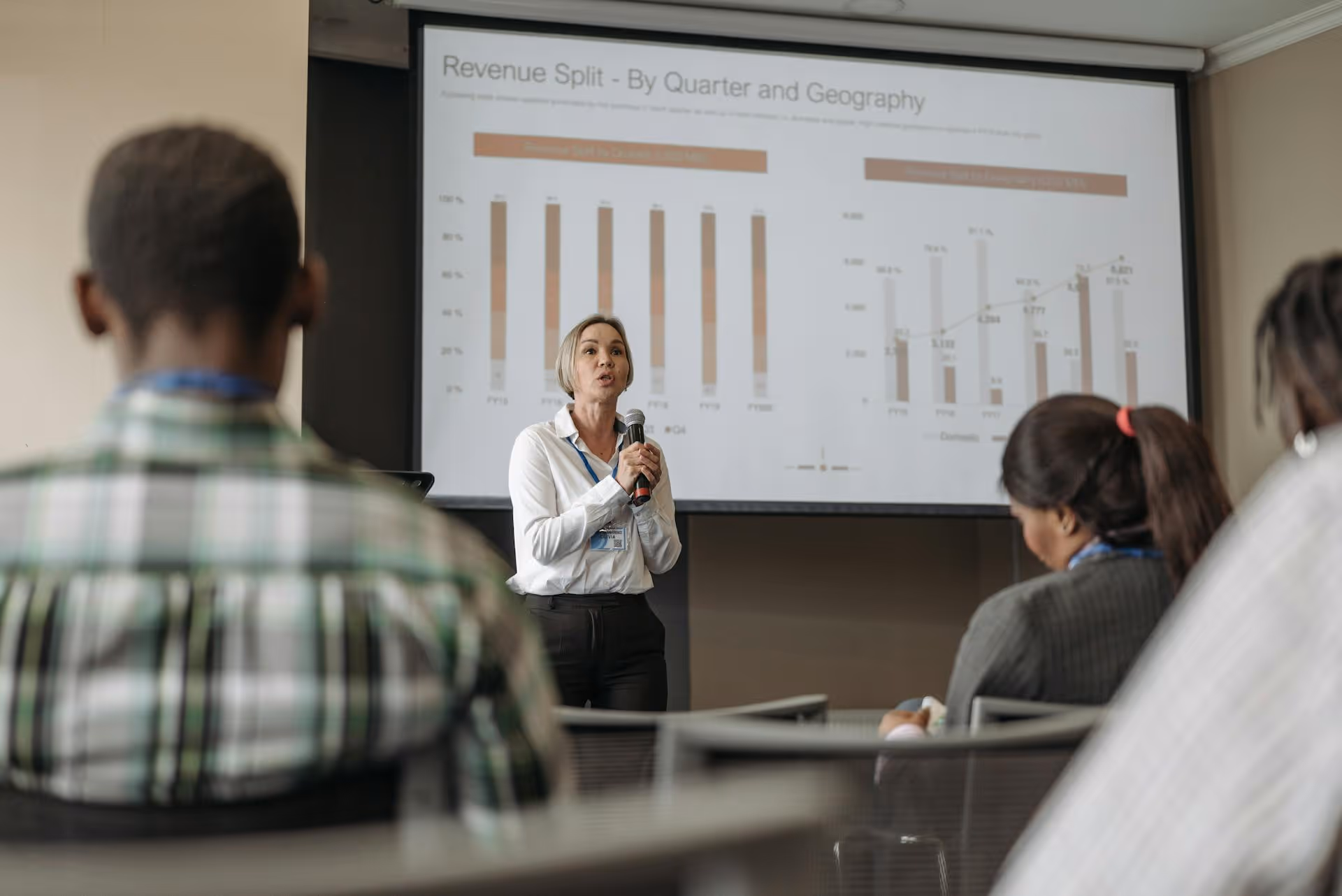 The science of first impressions in presentation design