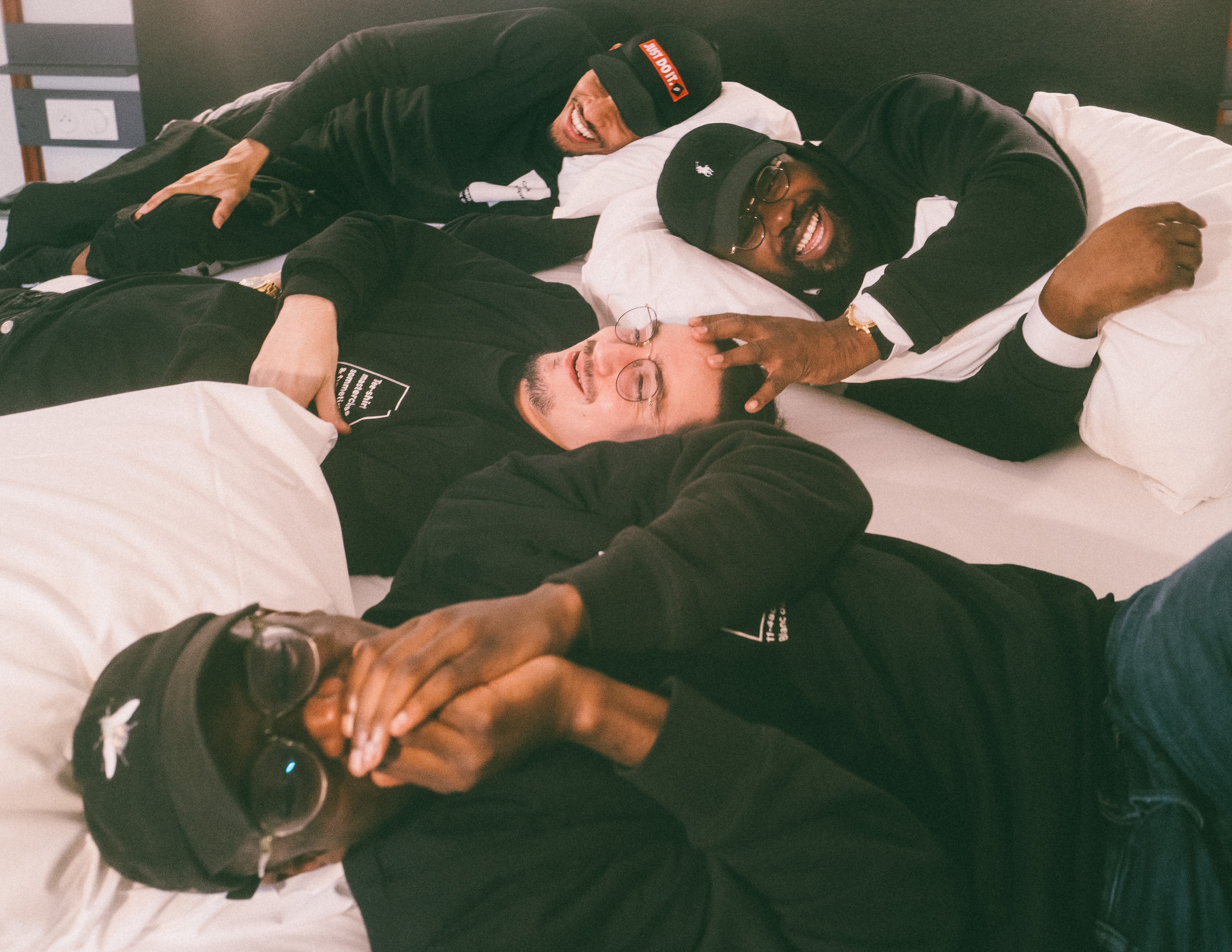 « Faire un hit dans sa chambre » — masterclass de beatmaking du collectif Le Sommet au French Theory Studio
