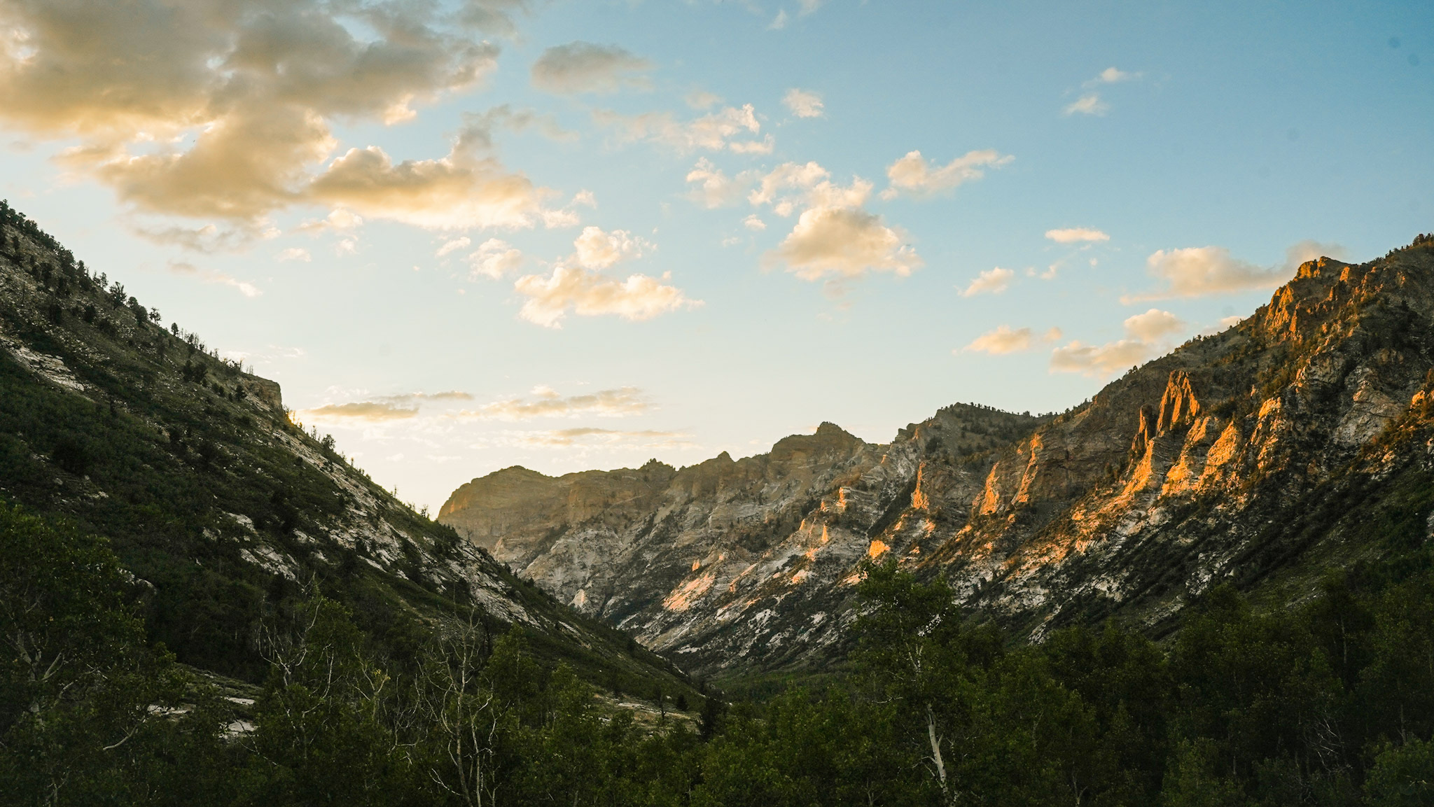 View of mountain canyon area