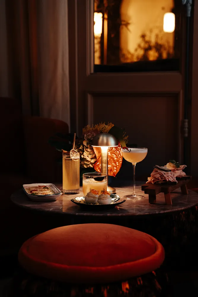 Cocktails floraux du bar de Mimosa