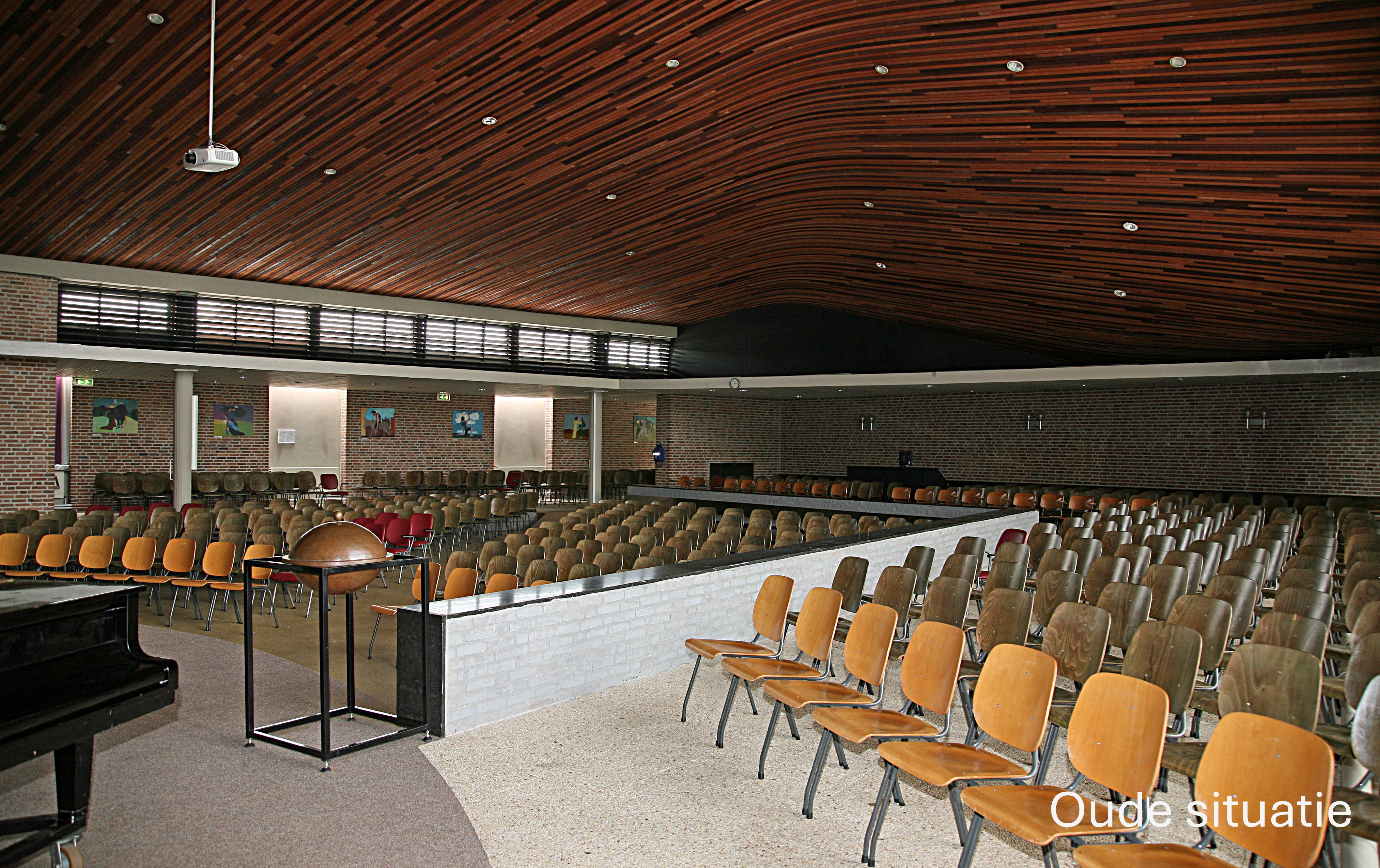 Kerkzaal van Open Hof in de oude situatie