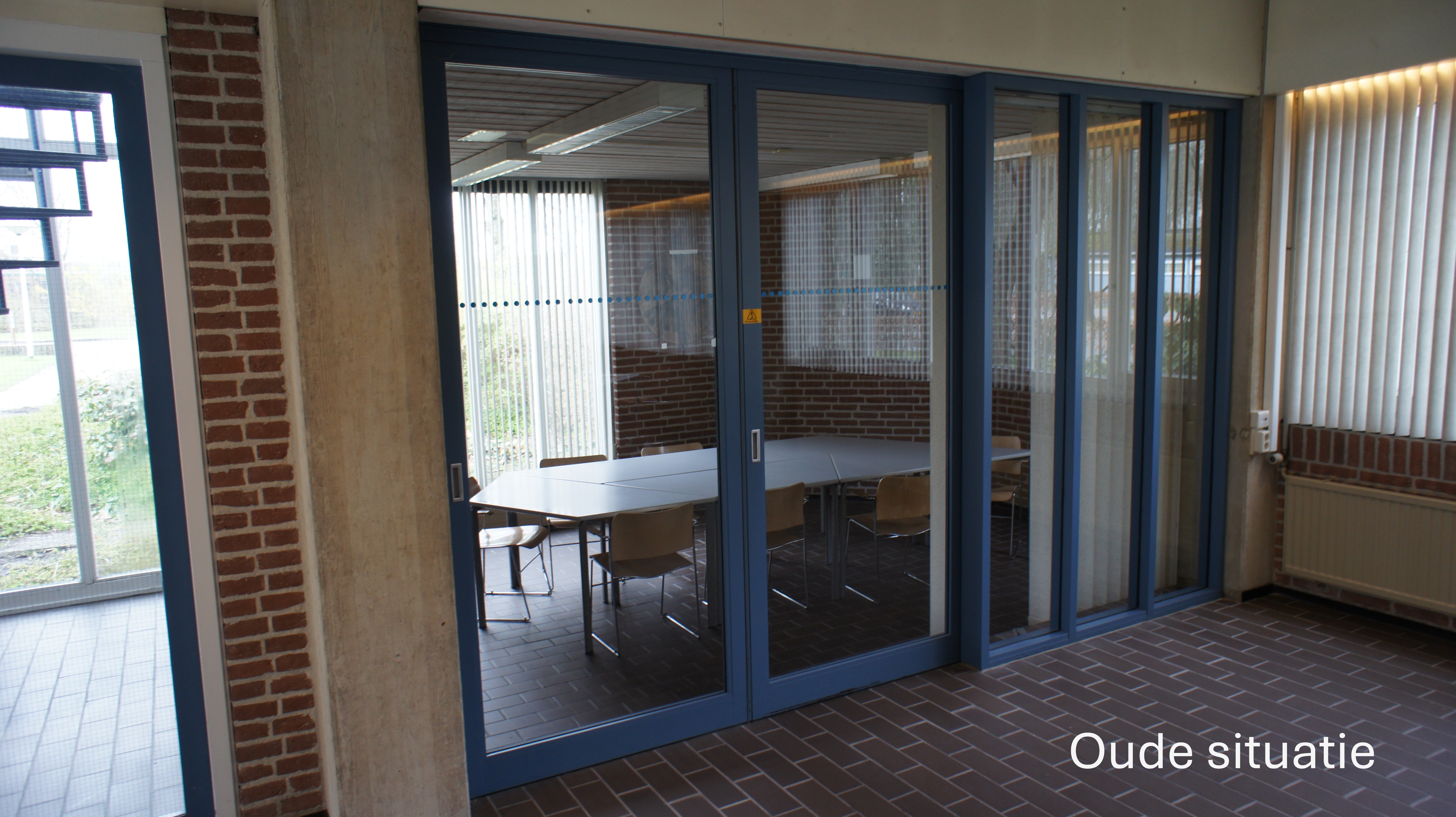 Vergaderruimte bij de kantine van opleidingscentrum Hoogeveen