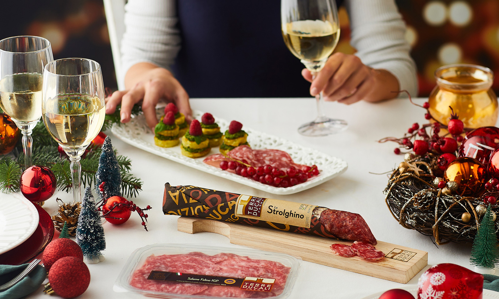 Cheers to China! Aperitiamo's Christmas toast