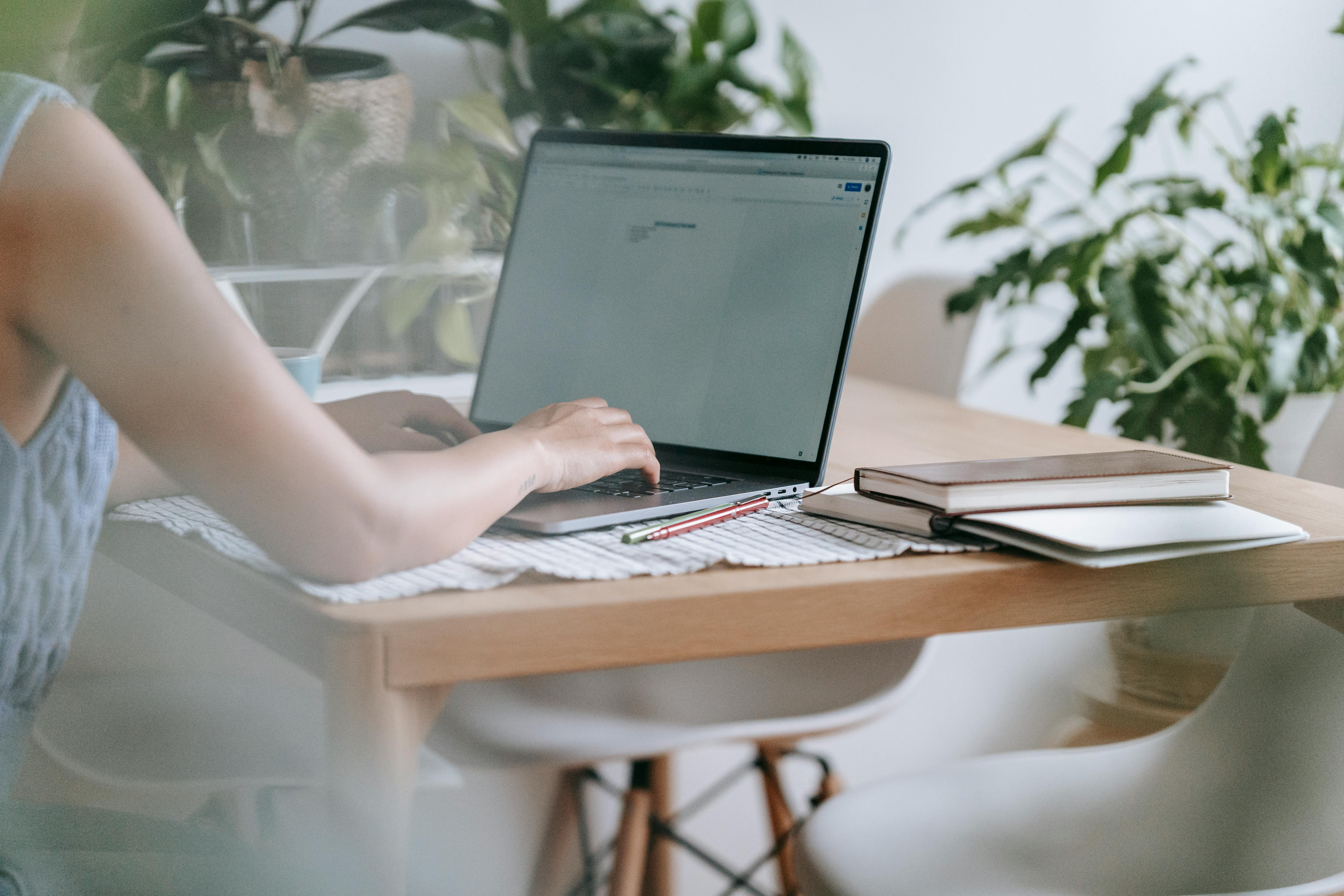 What is an electronic invoice: requirements and formats