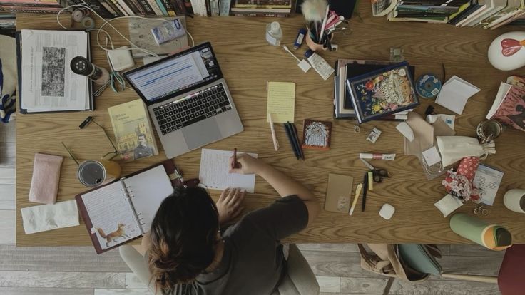 Starting a business in Spain: autónomo and SL registration explained