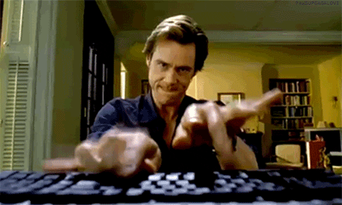 L'acteur Jim Carrey tape à toute vitesse sur son clavier