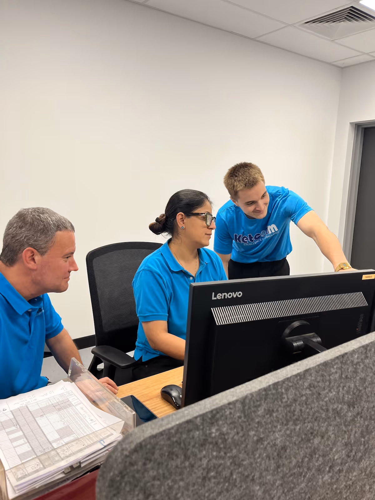 IT Managed Services Sydney team monitoring business systems with care