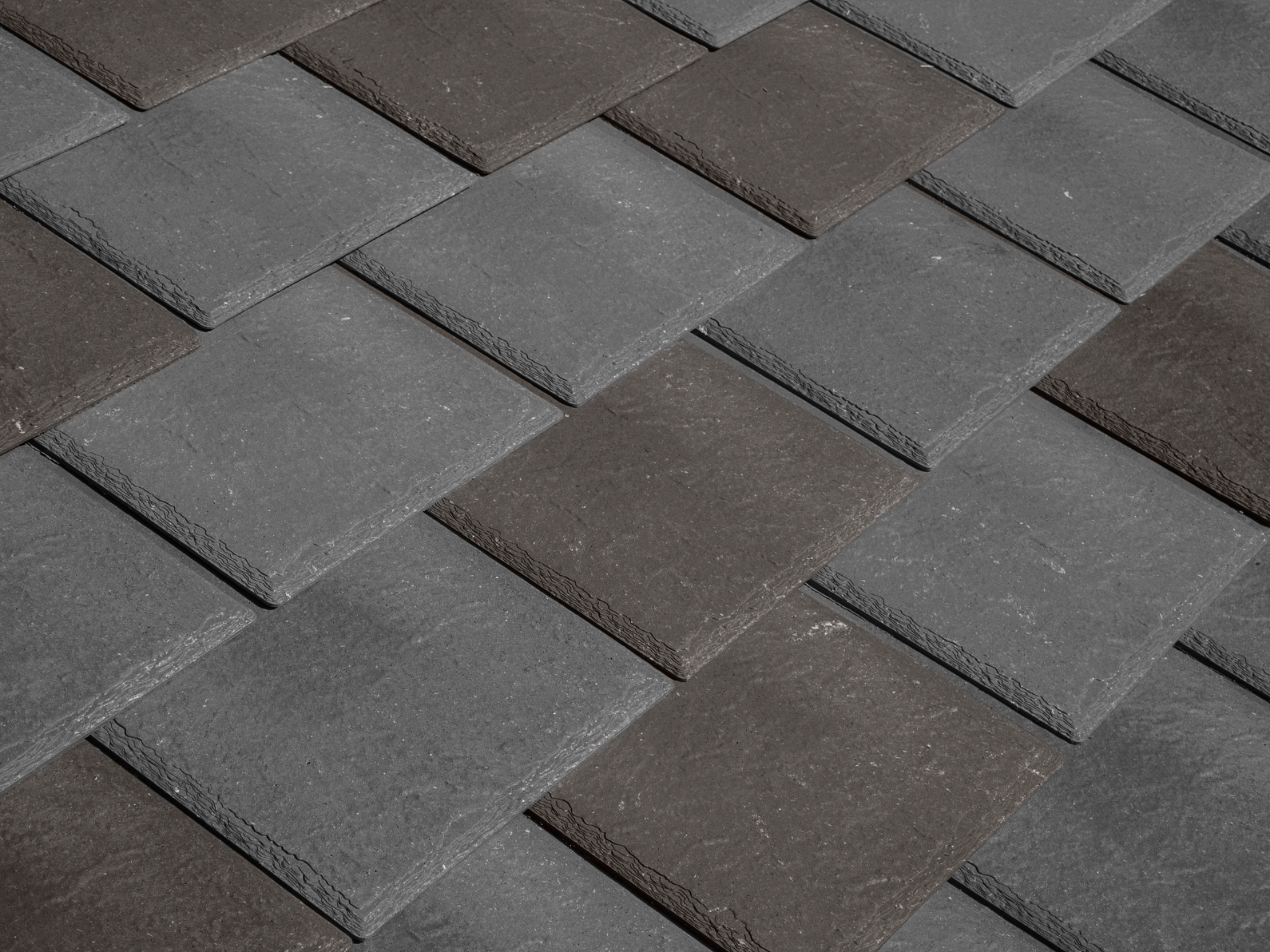 Close-up swatch of multi-tone Enviroslate composite roof tile