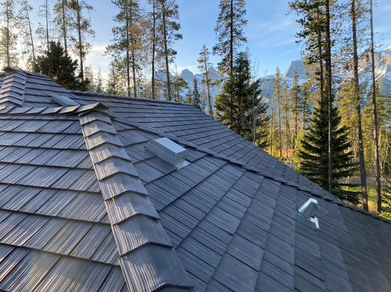 Enviroshake Aged Cedar Class A roof on a mountain home in Canmore, Alberta