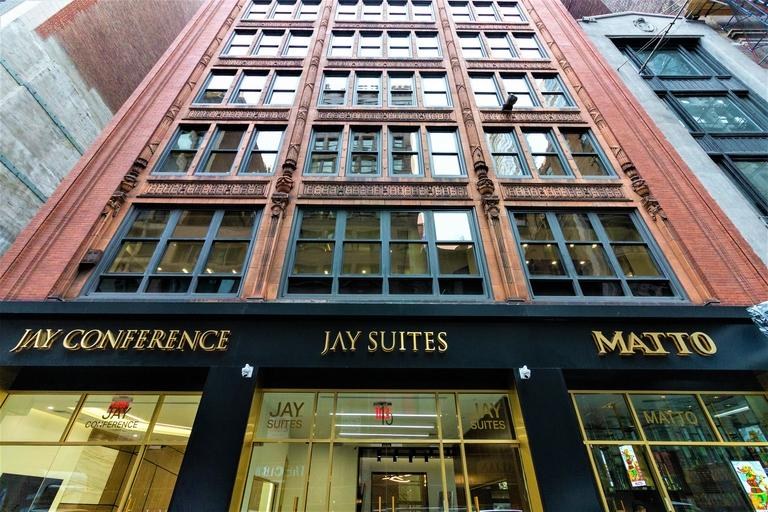 15 W. 38th Street, entrance to Jay Suites Fifth Avenue