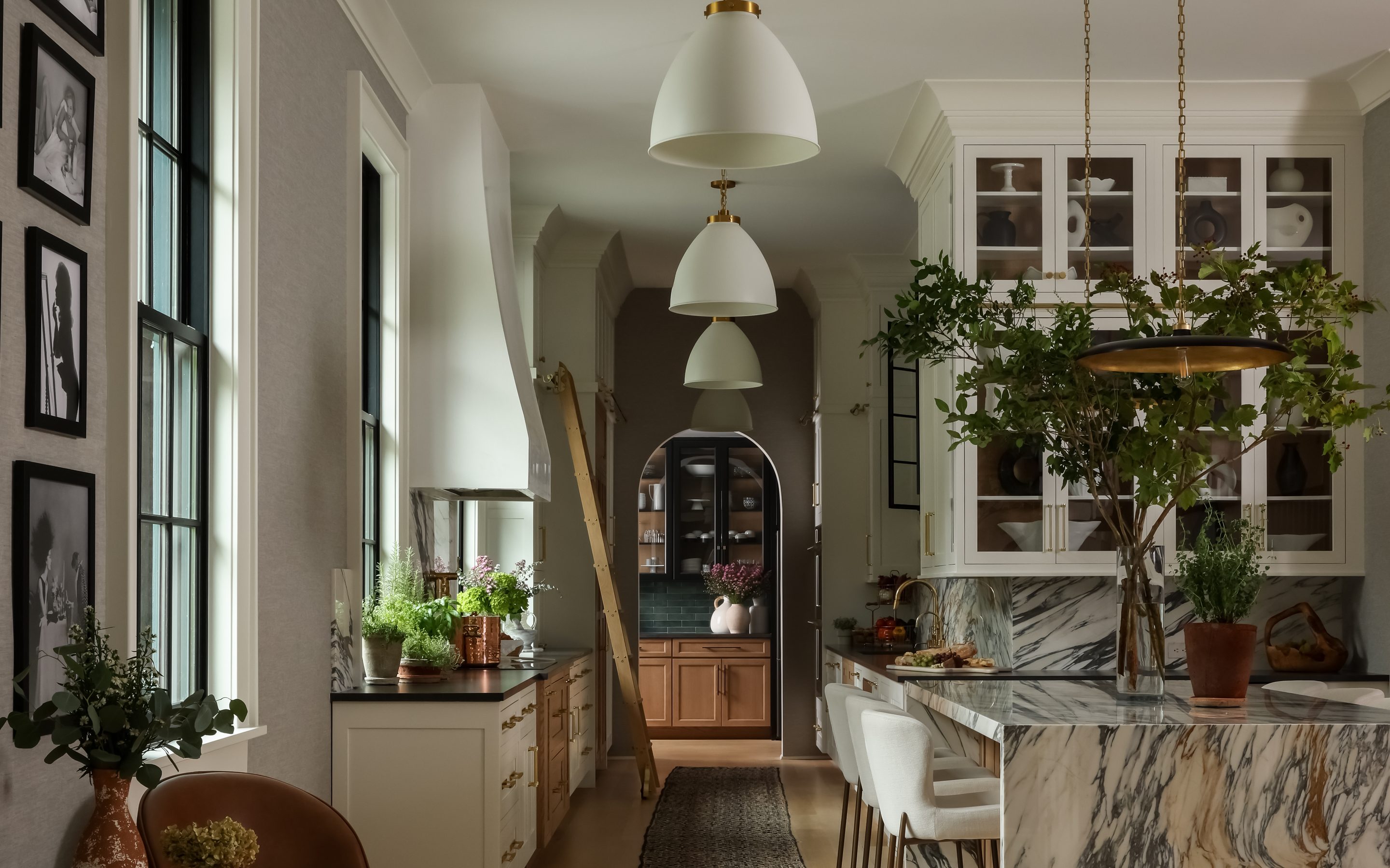 Blake & Dane interior. Oyster Bay Carriage House kitchen by Raquel Langworthy.