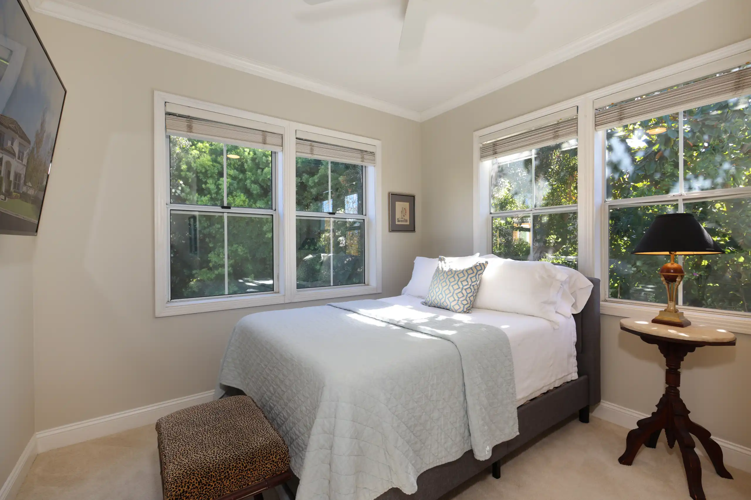 9 Chaminade property photo 10