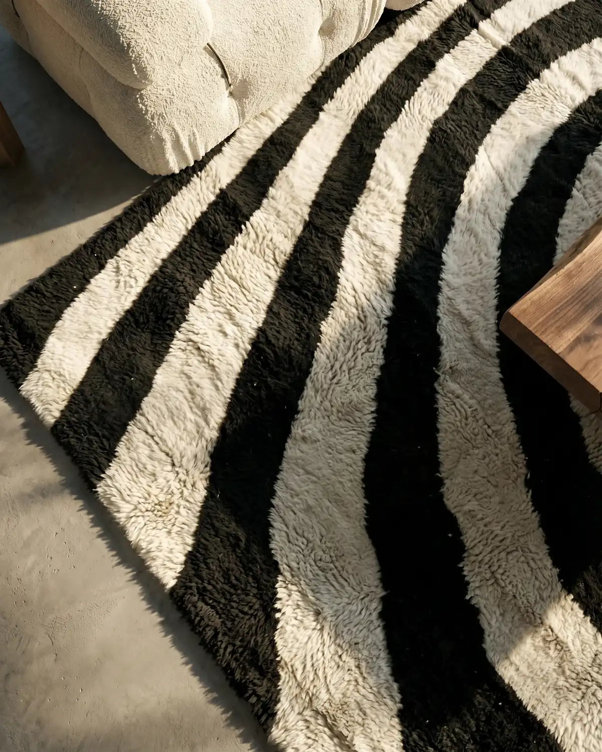Handwoven Moroccan Jade rug with bold black and white graphic pattern, close-up wool texture – Arven