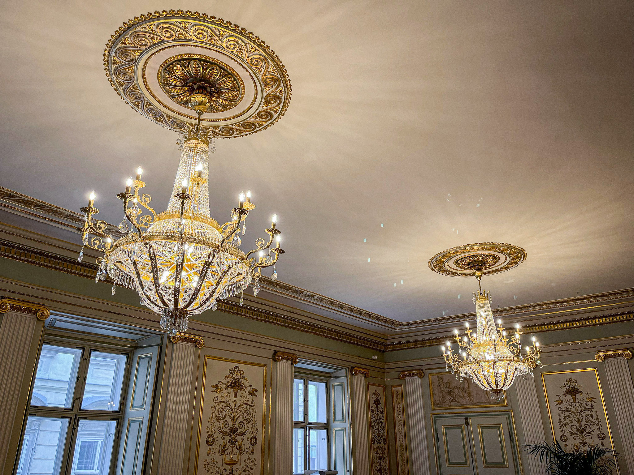 Palais Esterhazy - Detail der JUMA Beleuchtung