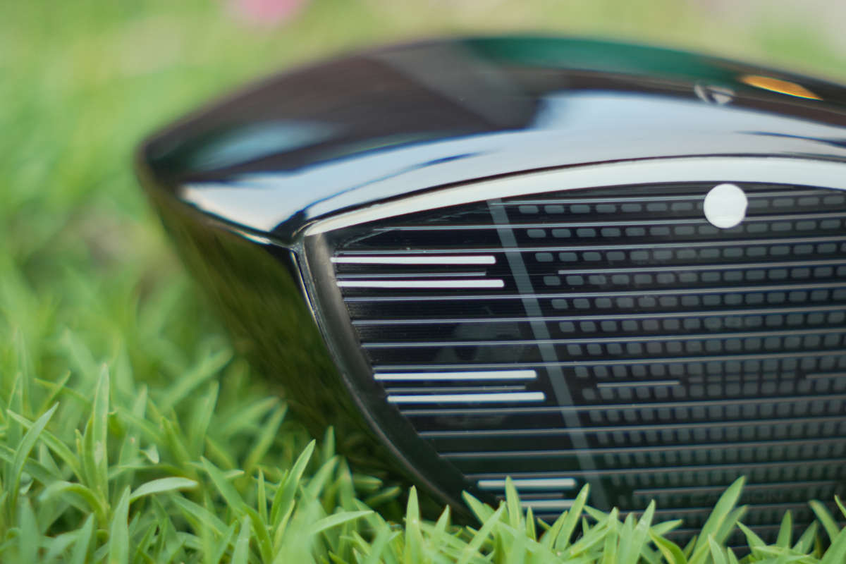 TaylorMade Qi4D driver face showing impact marks
