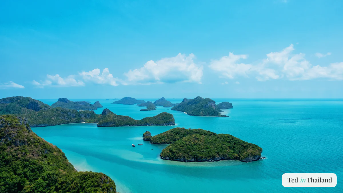 Turquoise lagoons between forested islands of Ang Thong National Marine Park Thailand, a top Samui boat tour