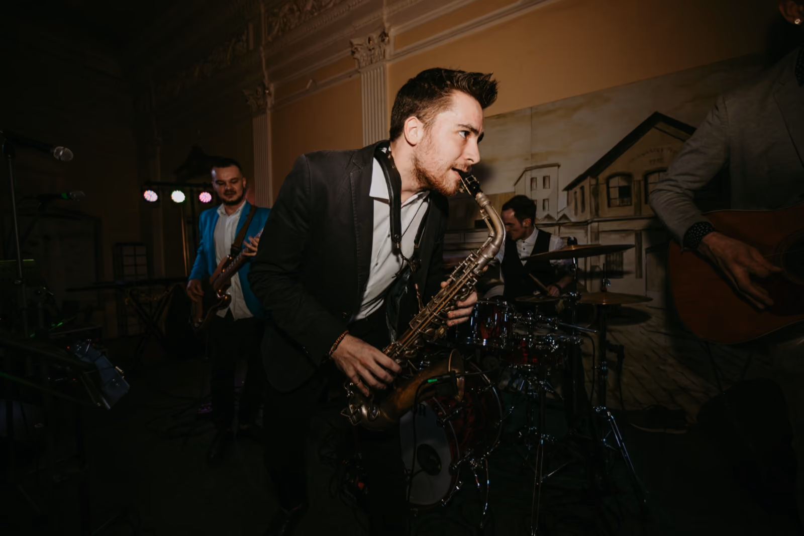 Saxofonista - fotografie 4