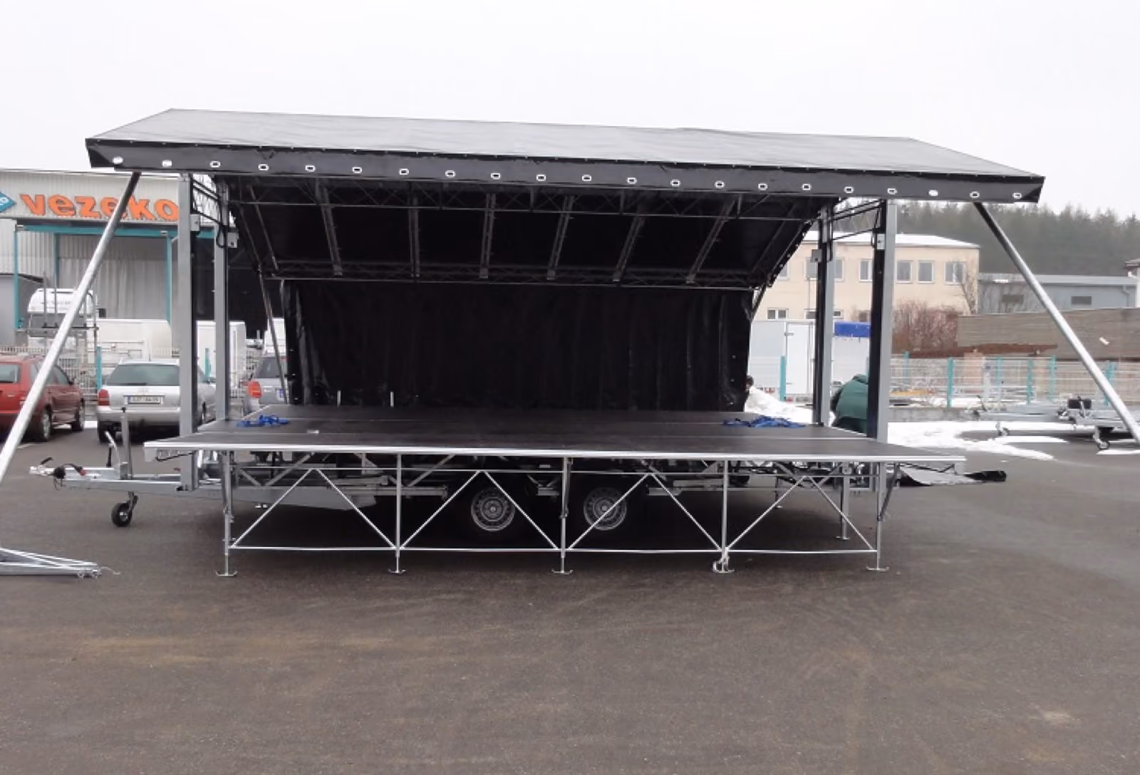 Pódium a stage - fotografie 2