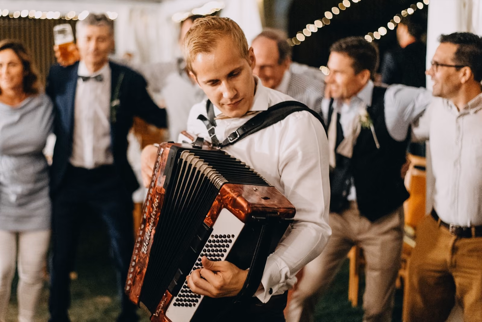 Harmonikář - fotografie 2