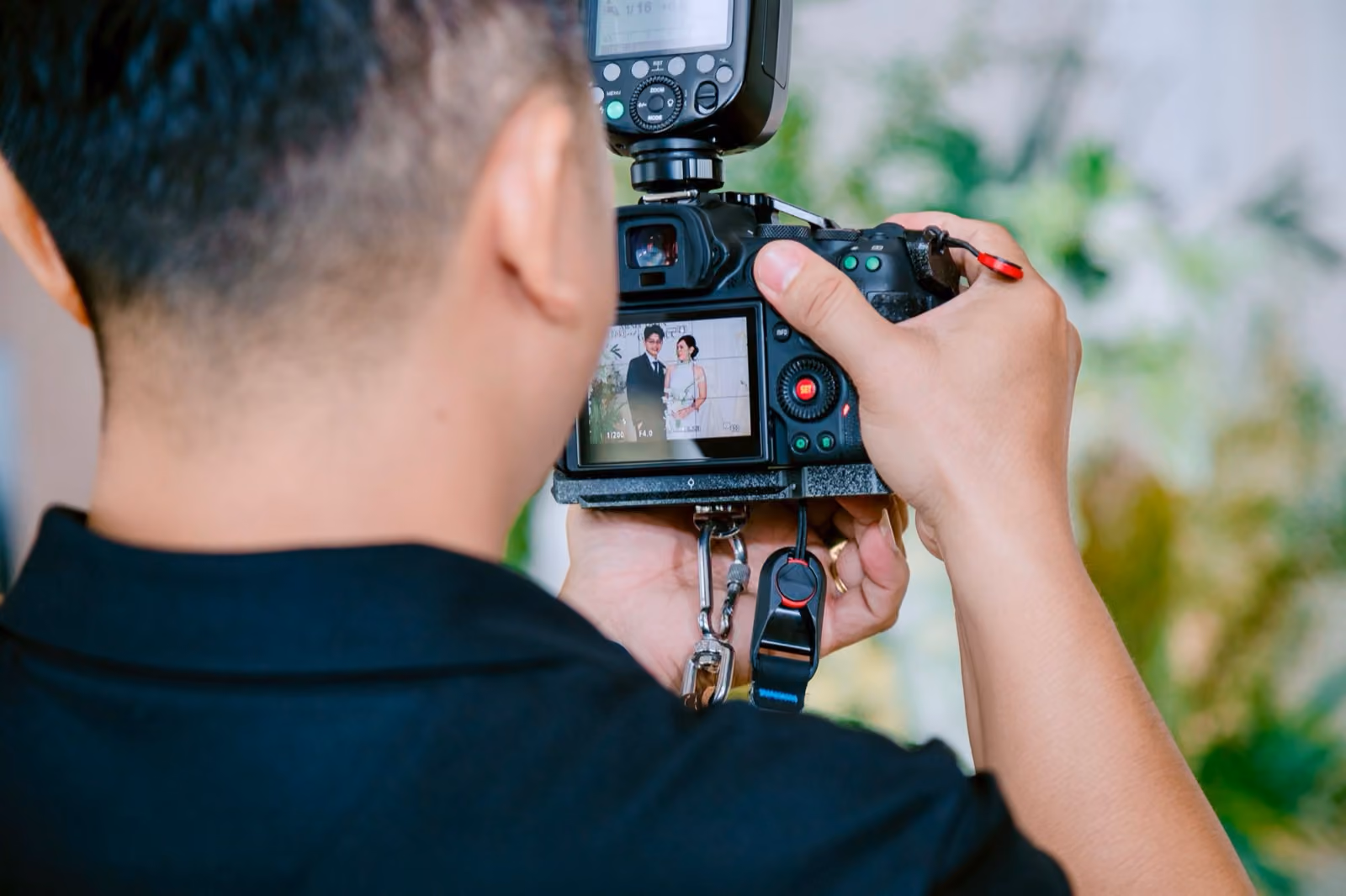 Svatební fotograf - fotografie 4