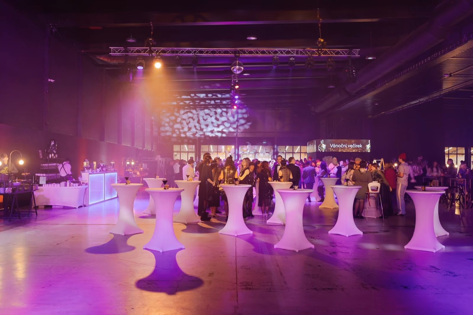 Svatební catering - fotografie 9