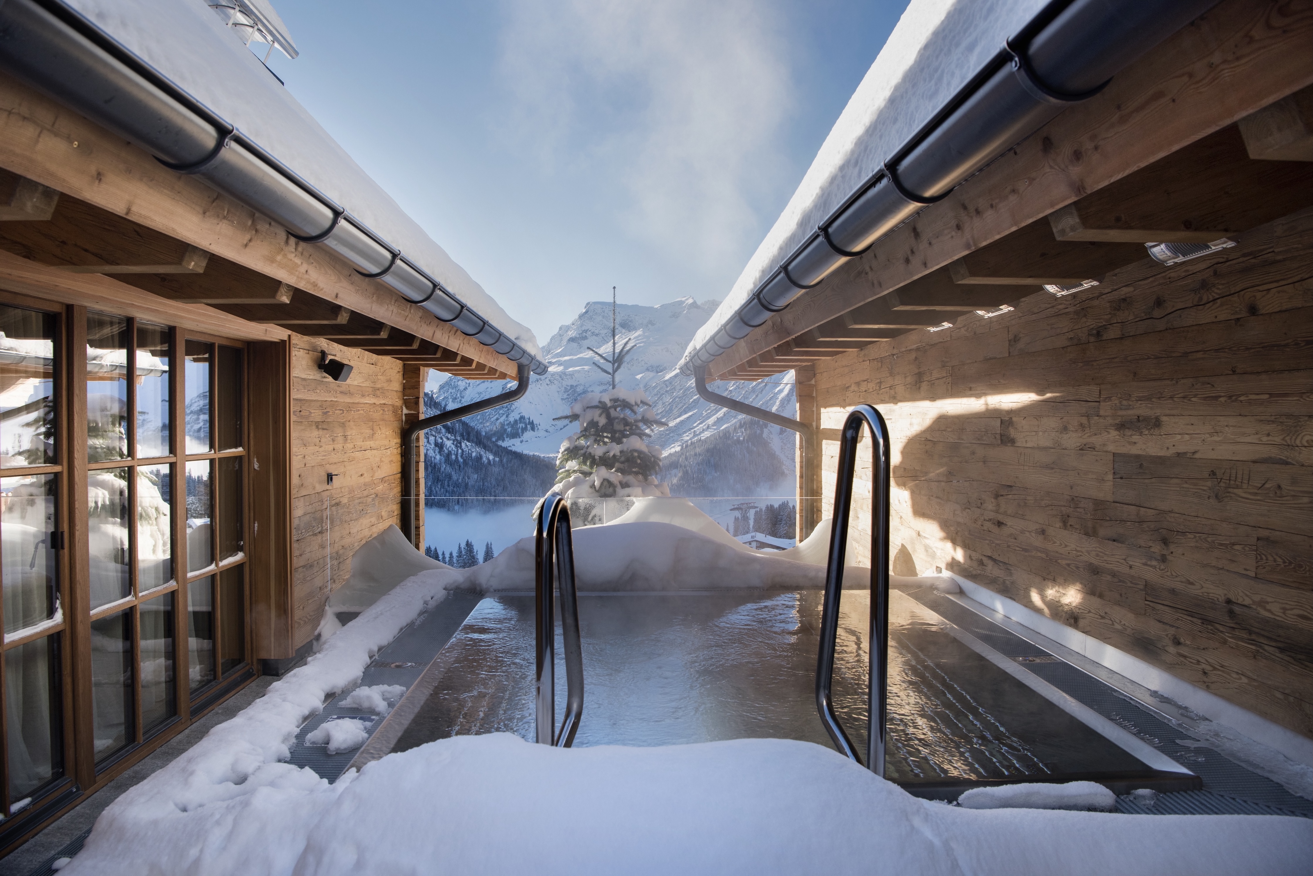 Hot tub, Alps in Winter