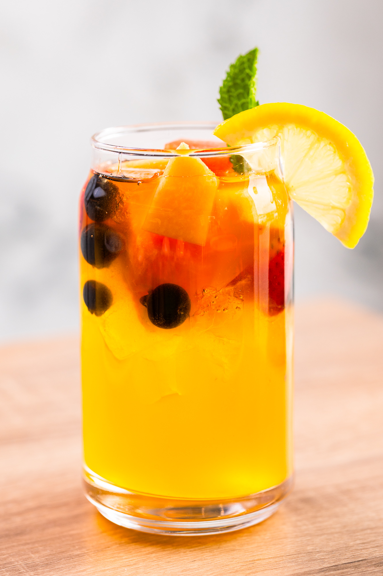Iced mixed fruit tea at Karkumi Cafe.