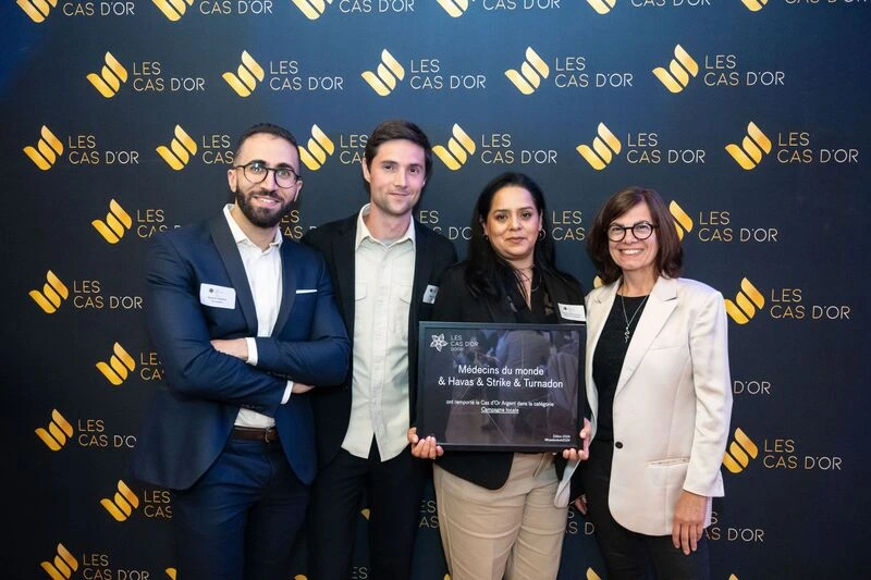 Trophée Argent décerné à Turnadon, Médecins du Monde, Havas et Strike pour une campagne locale impactante en DOOH.