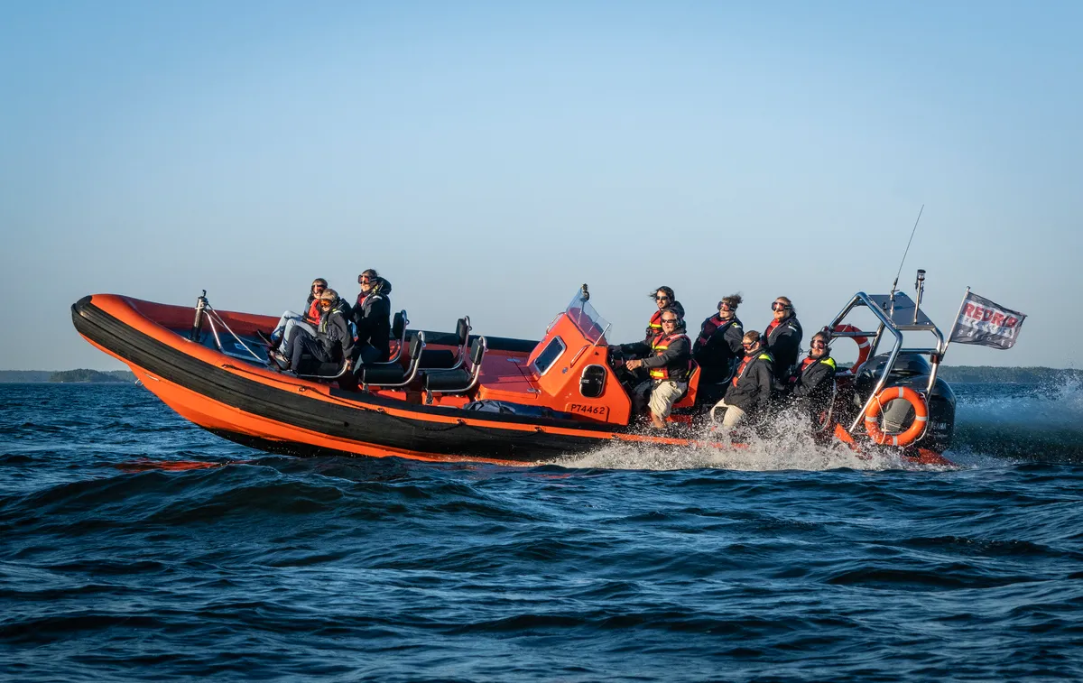 See Helsinki from its most beautiful side: the sea. This private-style speed boat experience combines coastal sightseeing, island views, Suomenlinna, maritime Helsinki and a real sense of speed, with transfer arranged for a smooth door-to-door experience.