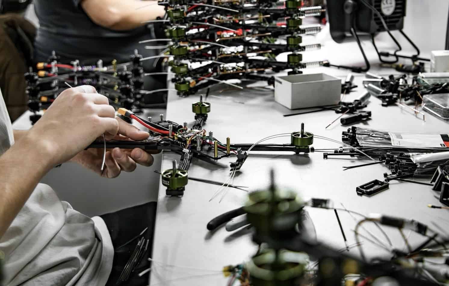 FPV drone assembly⁠. Sourse: Getty Image