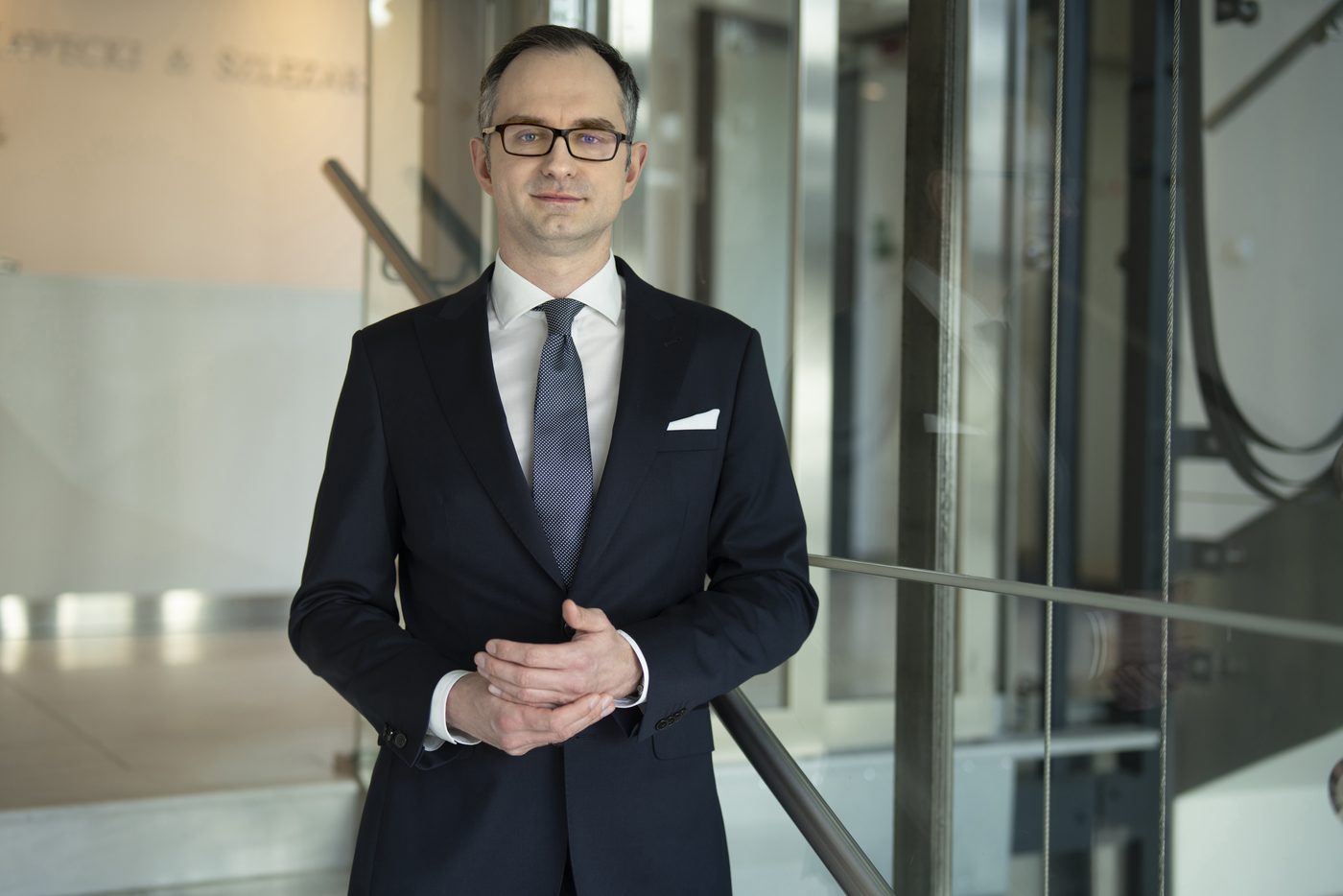 dr Tomasz Grabka