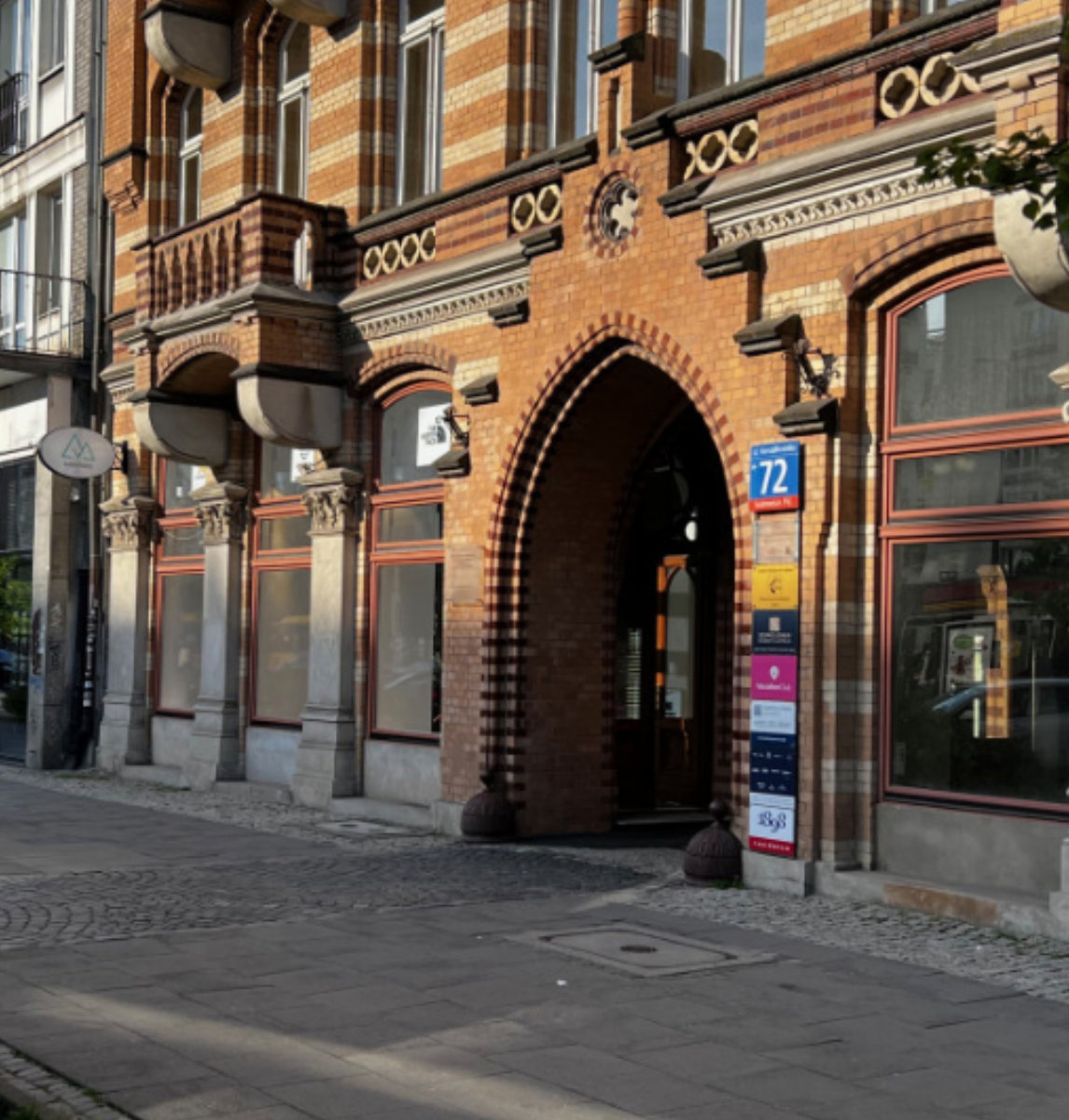 Montiko otwiera sklep stacjonarny na Marszałkowskiej