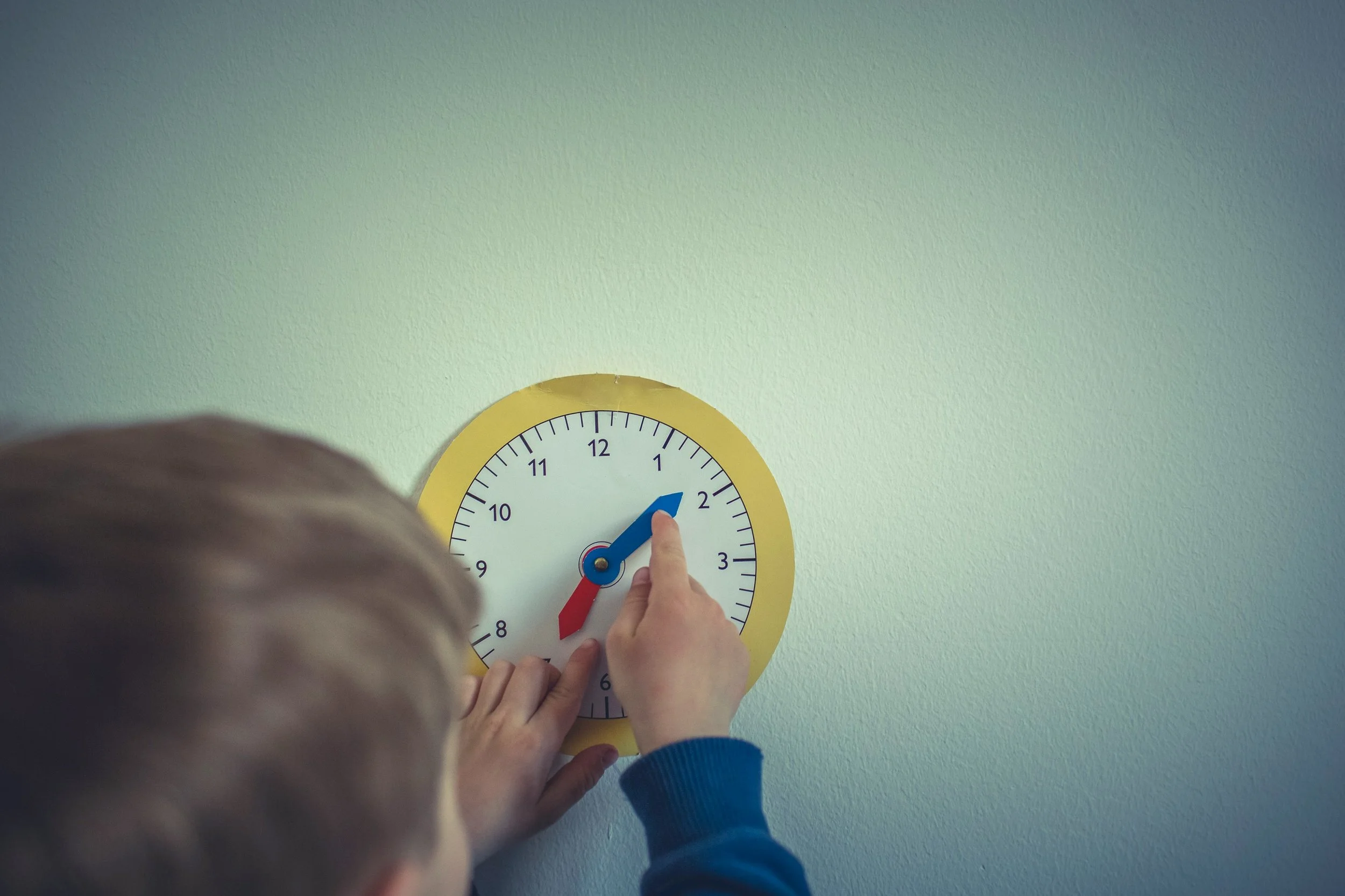 Kindheit im Schnelldurchlauf – was ist das „Hurried Child Syndrome“?
