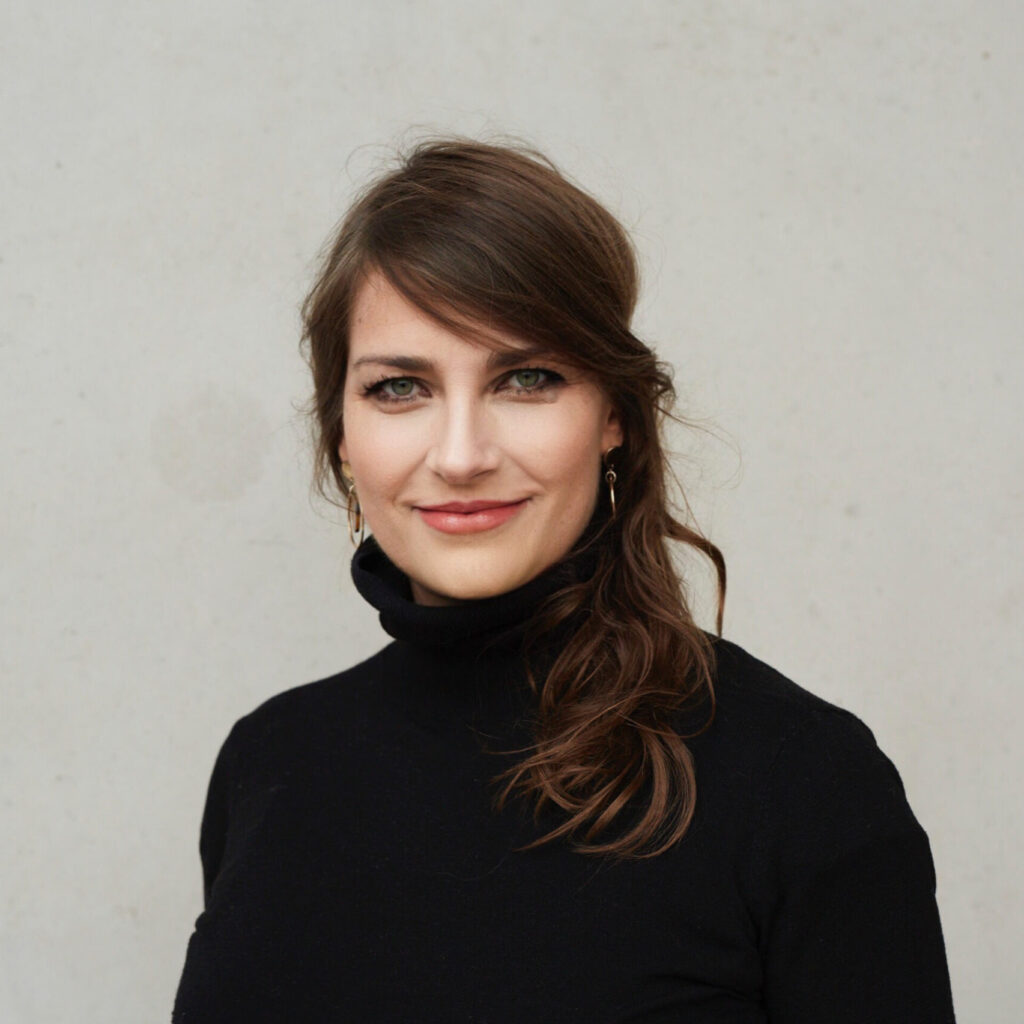 Yvonne Fink