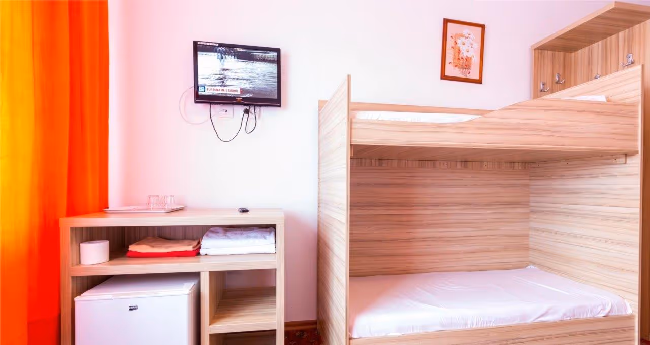 Room Img