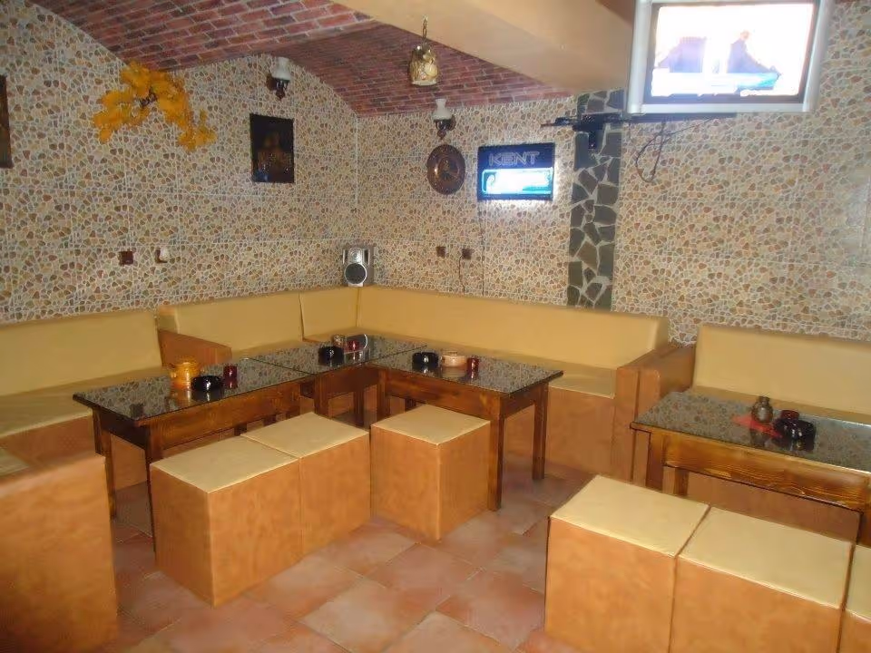 Room Img