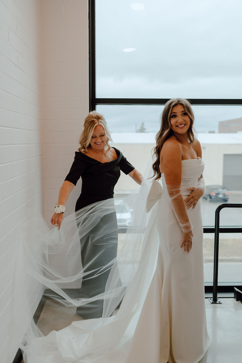 outdoor vs indoor wedding ceremony