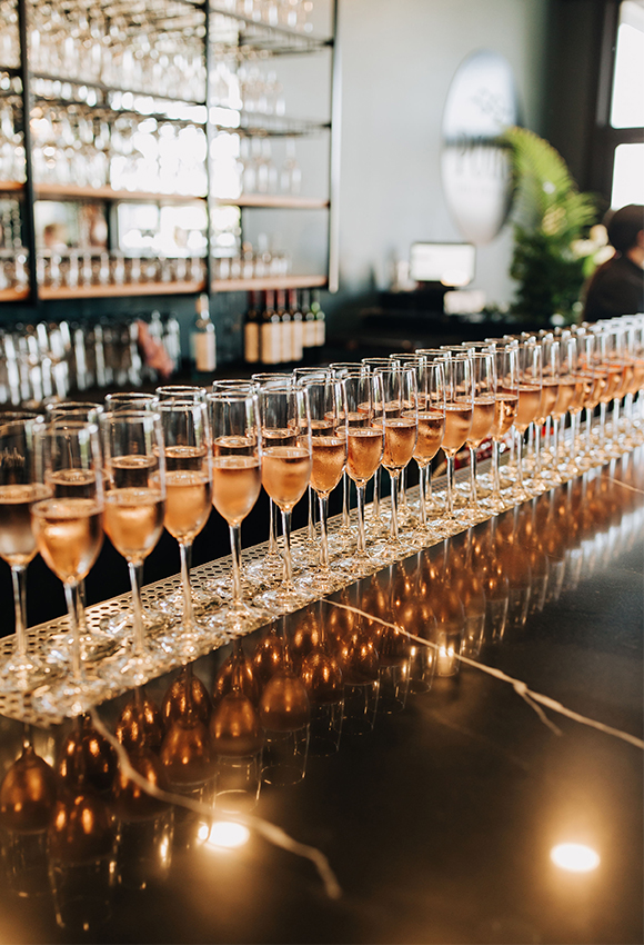E-champagne-on-tap-cheers