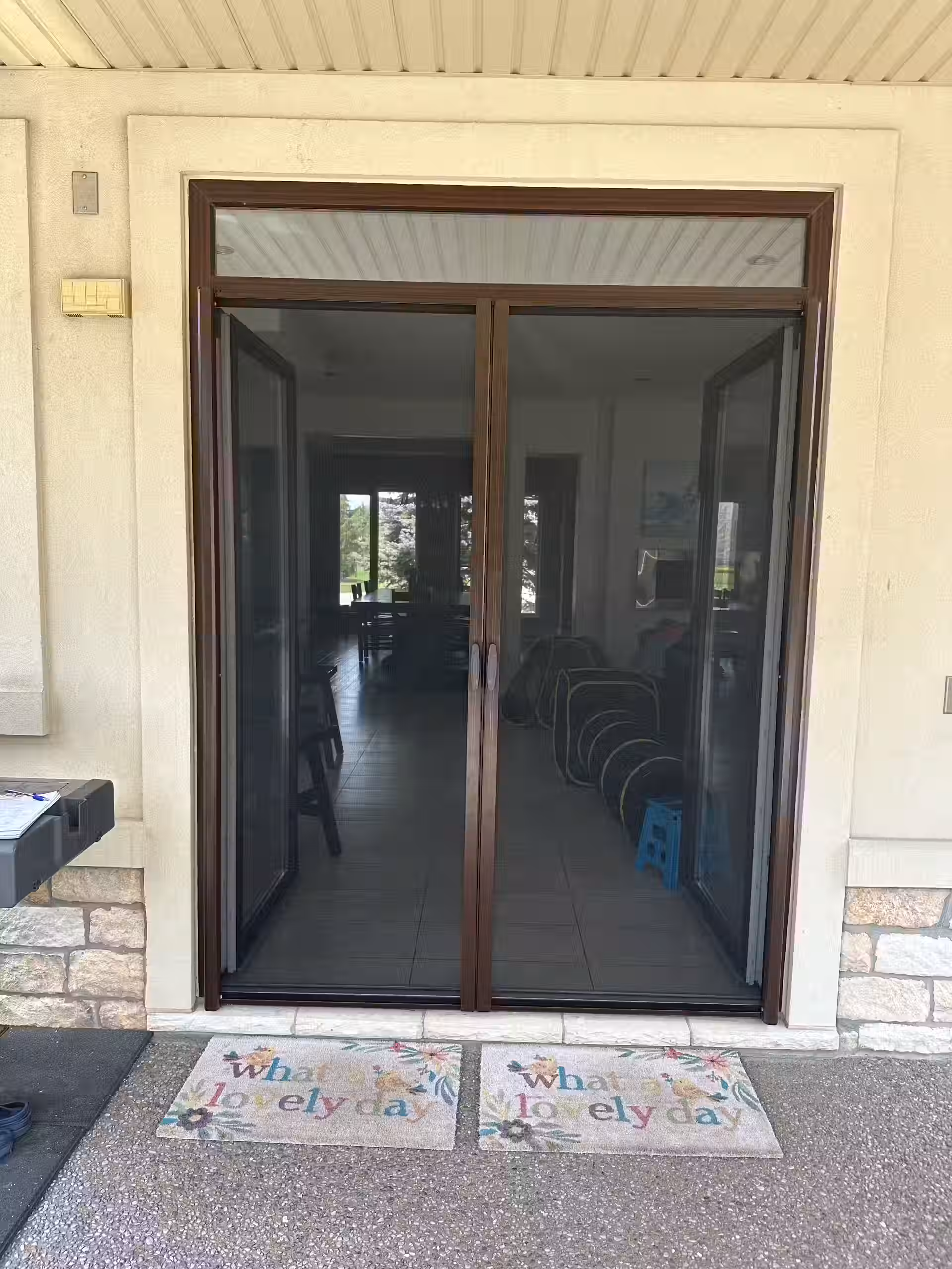 Custom Screens Tailored to Your Needs