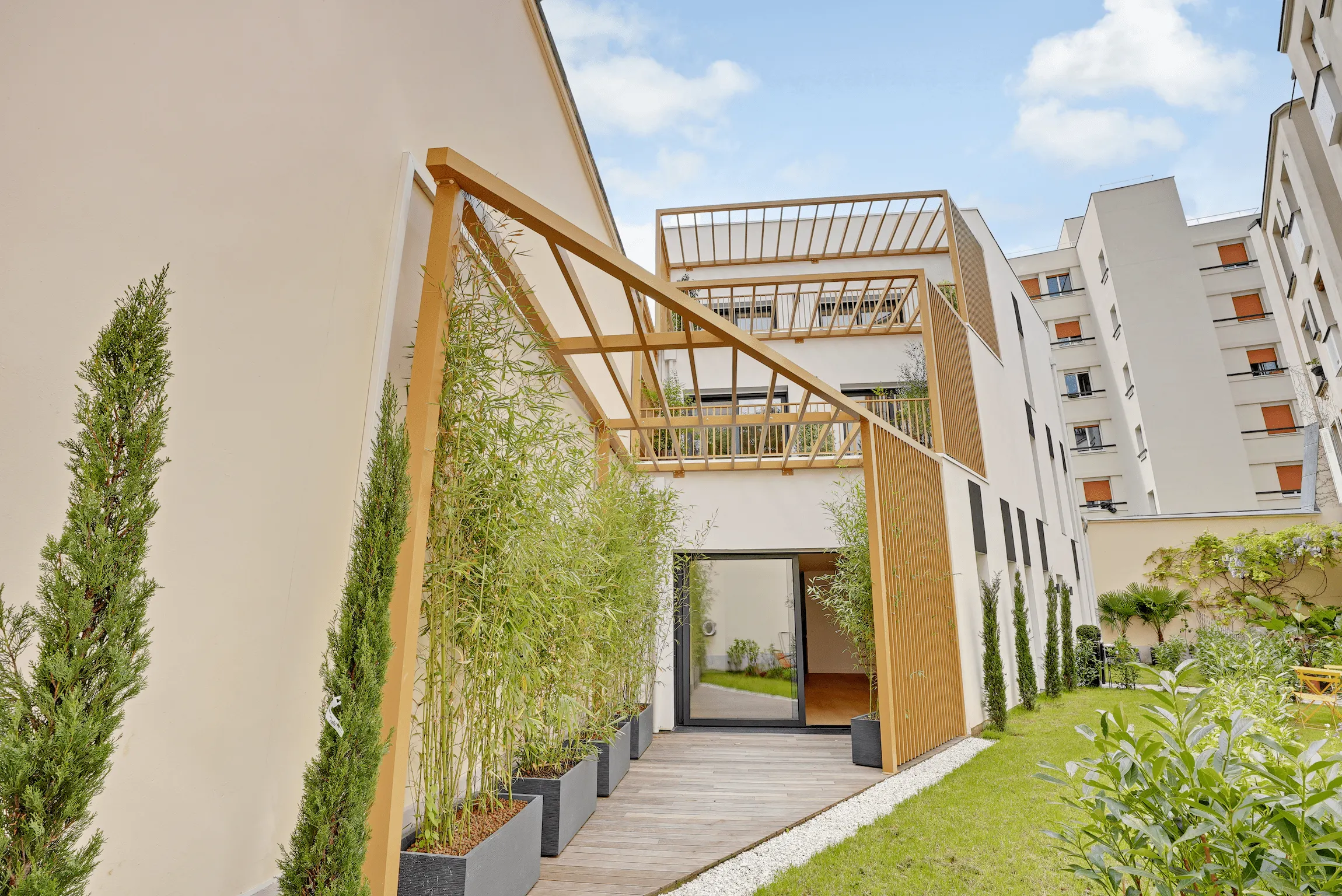 Terrasse — construction d'une maison individuelle, avenue de la Sœur-Rosalie, Paris 13e