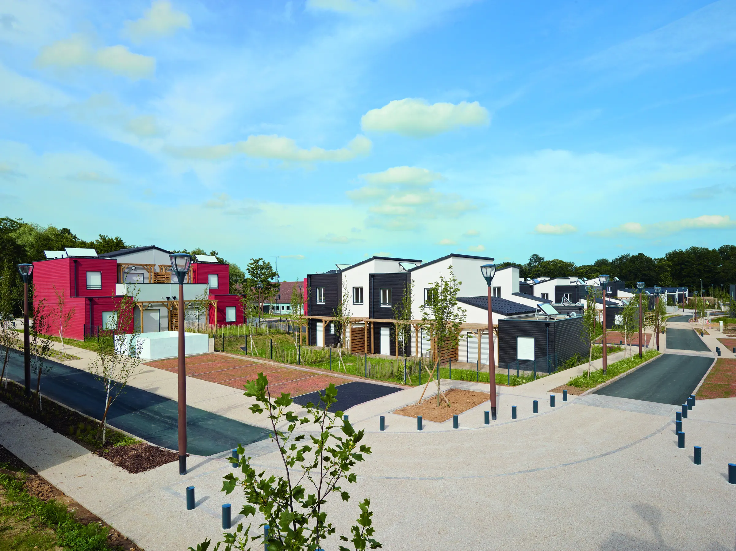 Vue d'ensemble — création hors-site d'un écoquartier de 75 maisons de ville, Bois Plaisance, Vert-Saint-Denis (77)