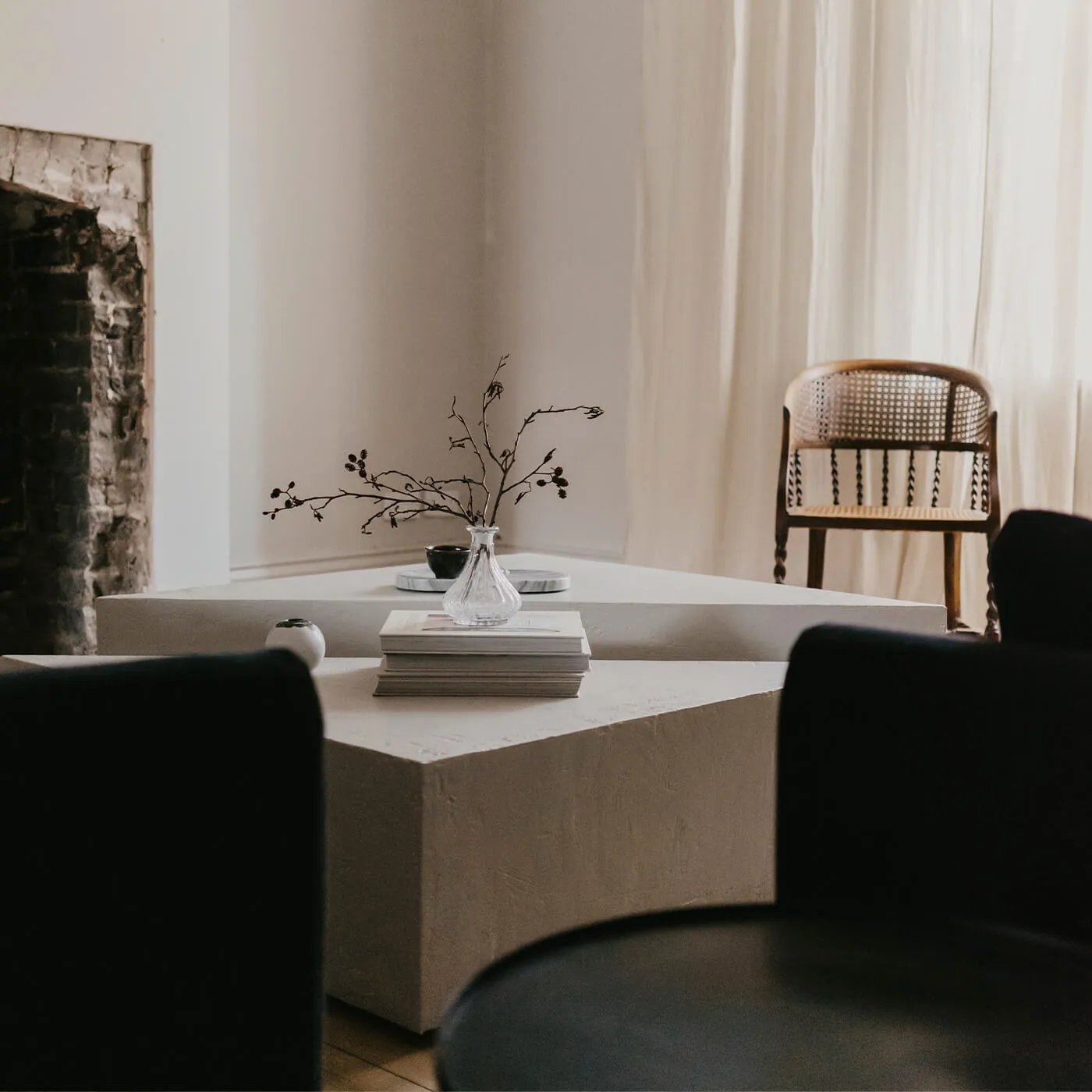 Neutral Magic: Illuminating Spaces with the Power of Subtlety
