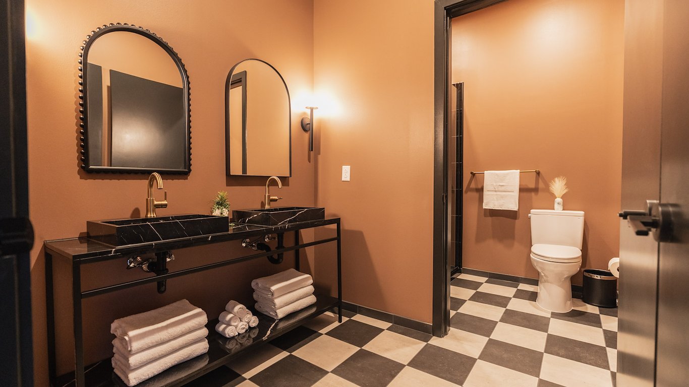 Bathroom with marble sinks at The Quinley boutique hotel in The Gulch, Nashville