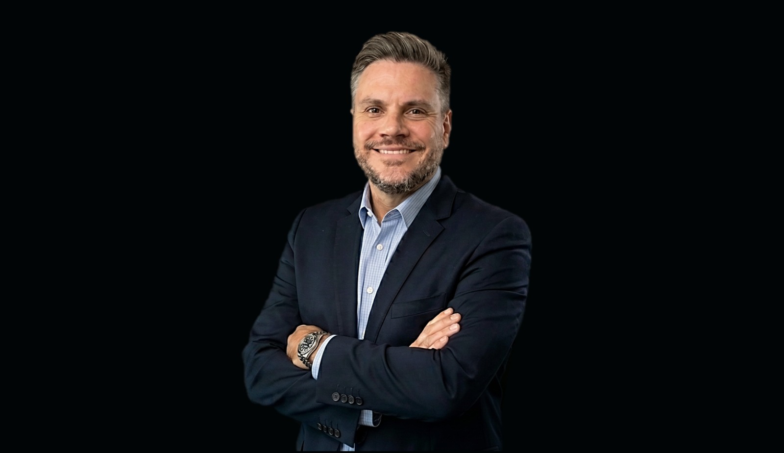 <subject>[headshot] image of a customer (for a mobility and transportation)</subject>